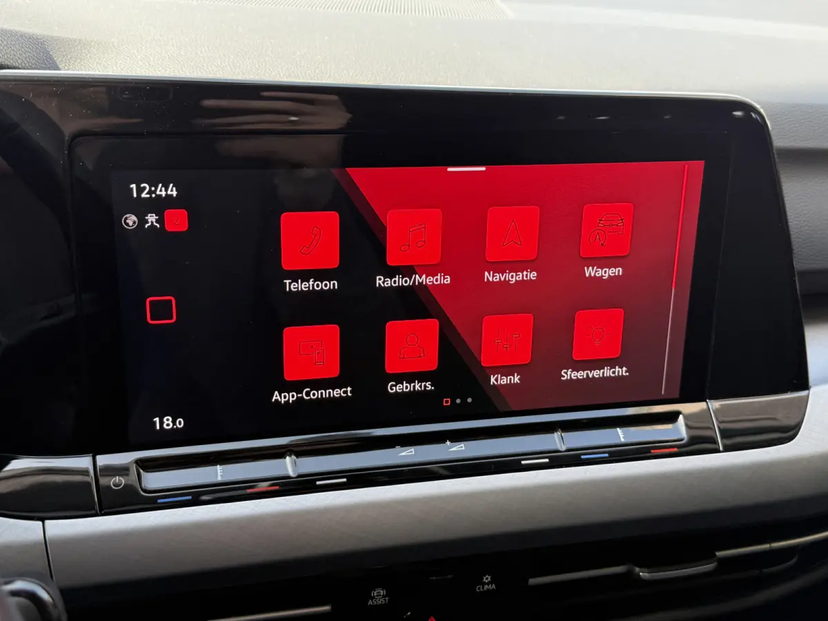 1.0 TSI Life | Carplay | ACC | Draadloze lader