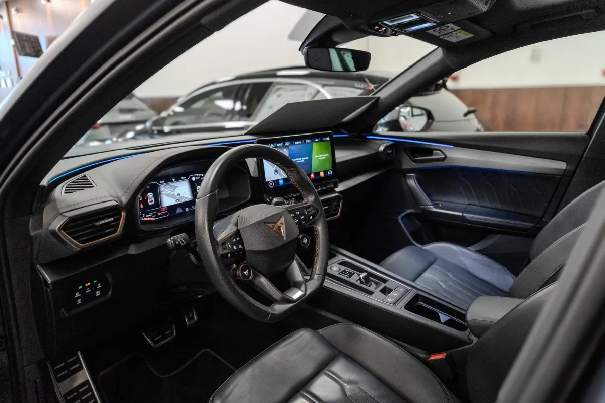 2.0 TSI 4DRIVE Leder|Pano|Beats|