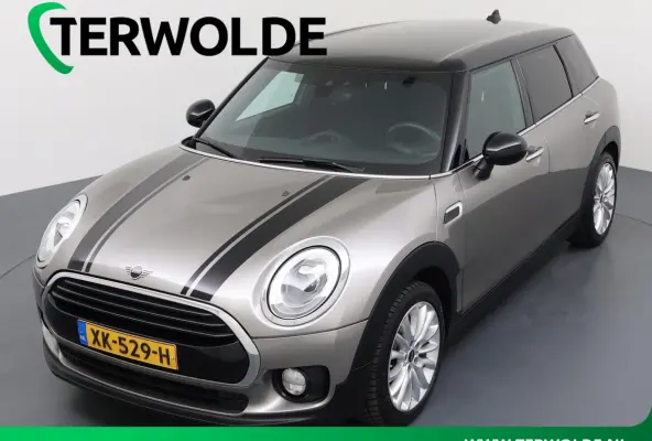 1.5 Cooper Business Edition | LED Lampen | Keyless Entry | Navigatie |