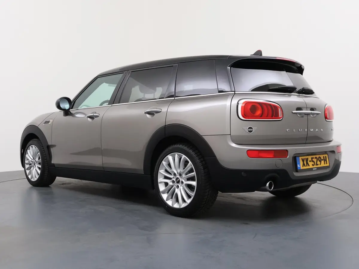 1.5 Cooper Business Edition | LED Lampen | Keyless Entry | Navigatie |
