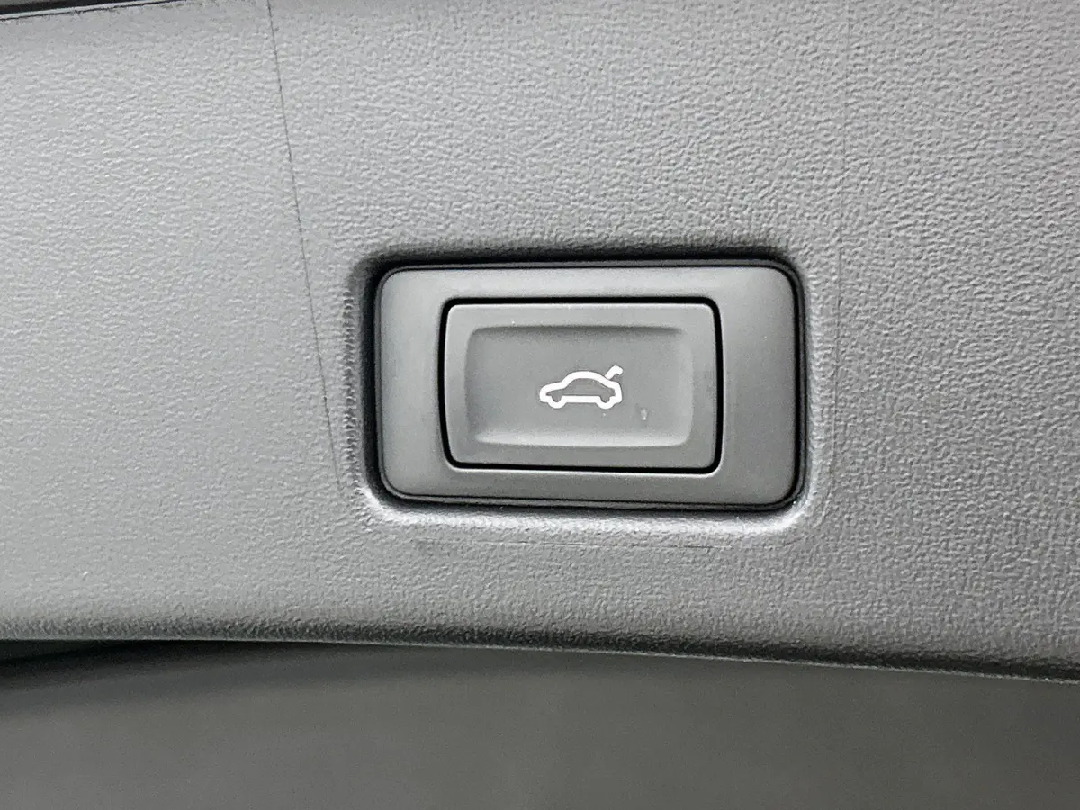 40 S Edition 63 kWh | Matrix led | Adaptieve cruise controle | Camera | Standkachel |
