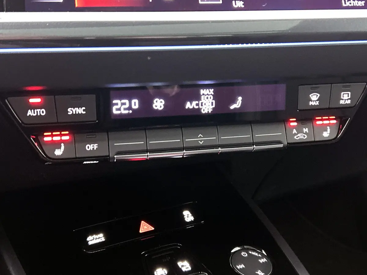 40 S Edition 63 kWh | Matrix led | Adaptieve cruise controle | Camera | Standkachel |