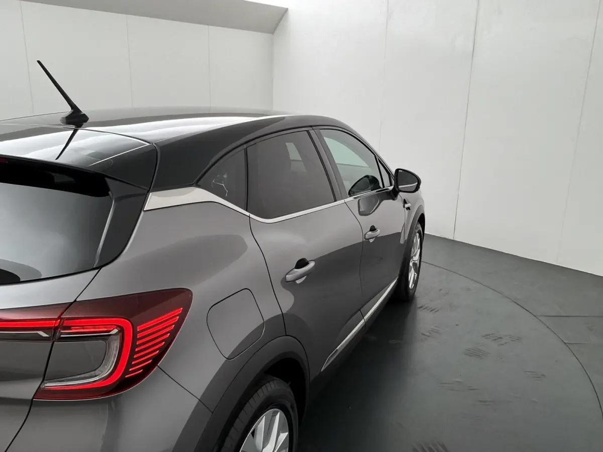 TCe 140 EDC GPF Intens | Automaat | Apple CarPlay | Achteruitrijcamera | Navigatie