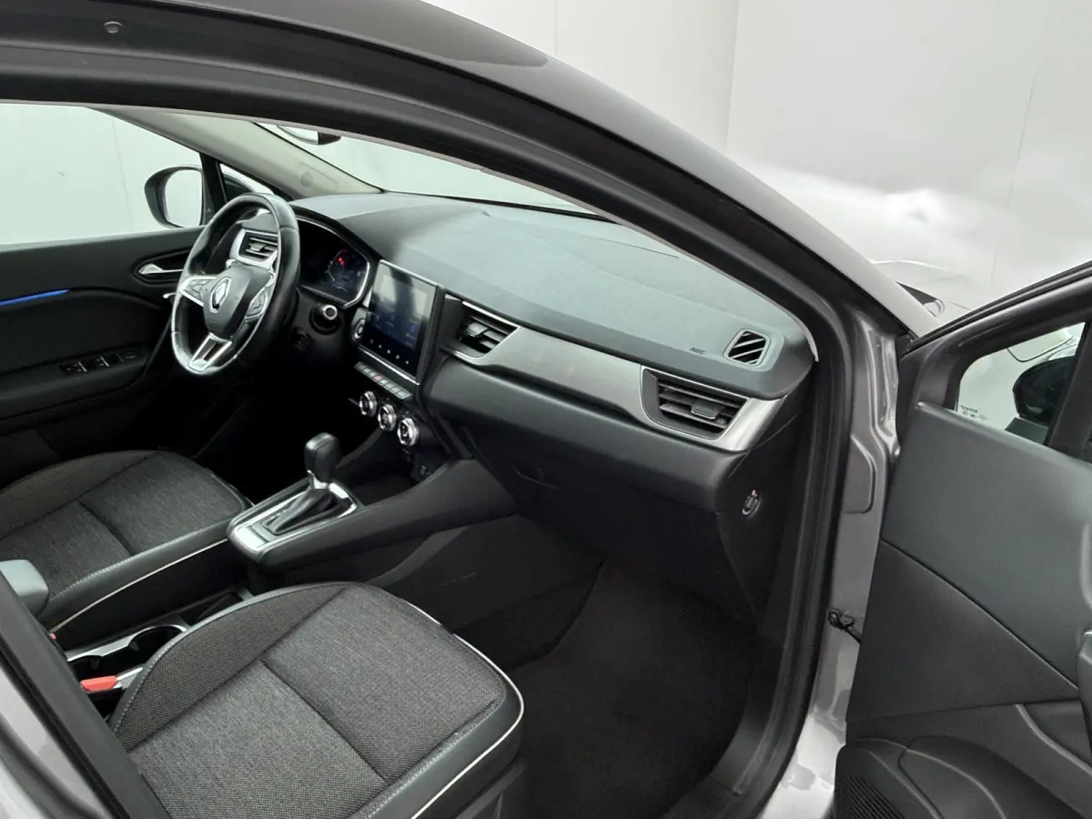 TCe 140 EDC GPF Intens | Automaat | Apple CarPlay | Achteruitrijcamera | Navigatie