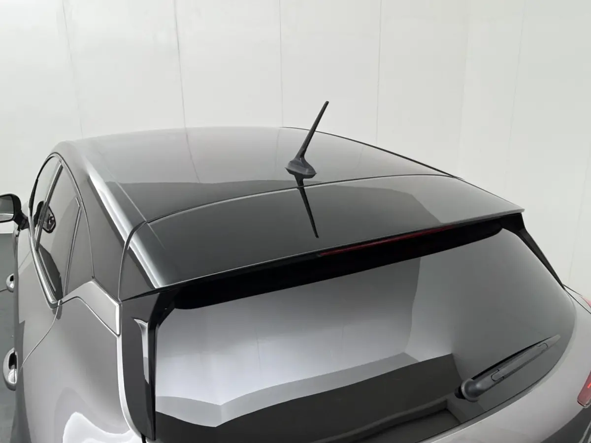 TCe 140 EDC GPF Intens | Automaat | Apple CarPlay | Achteruitrijcamera | Navigatie