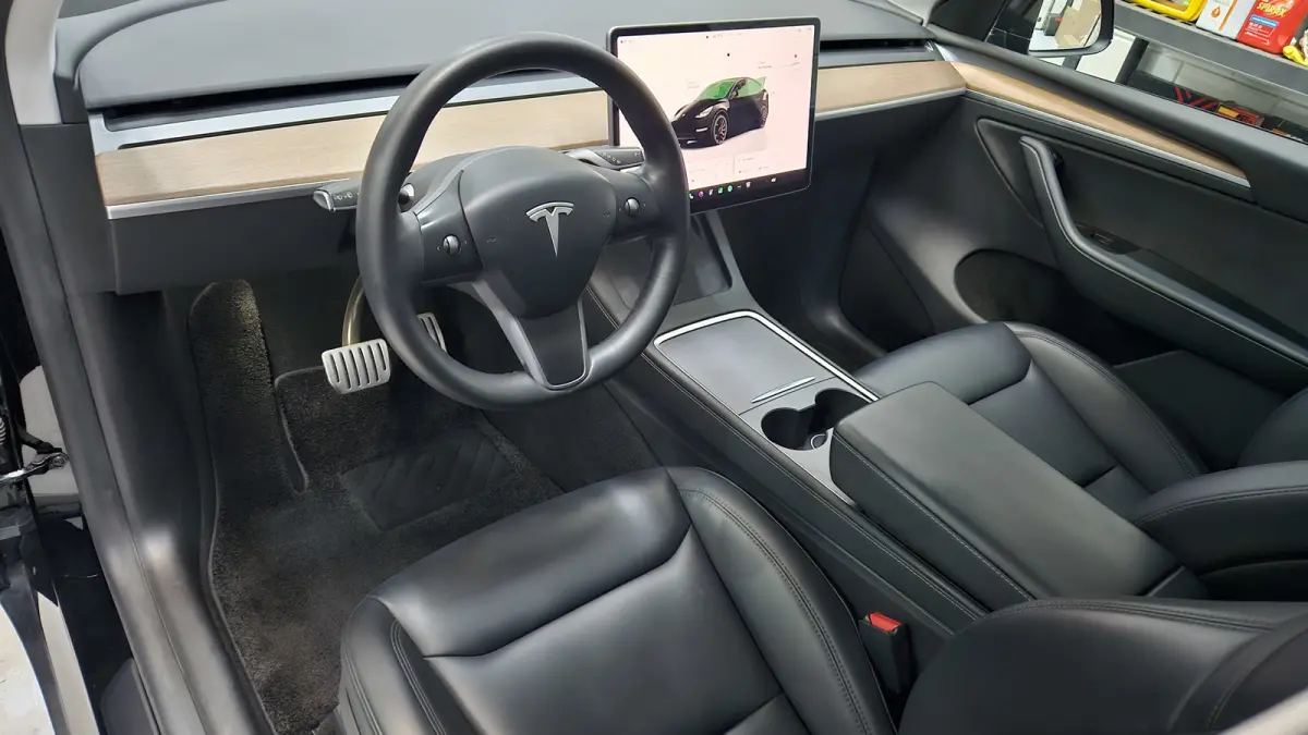 Performance AWD 534 PK Autopilot Garantie 2031 Panorama