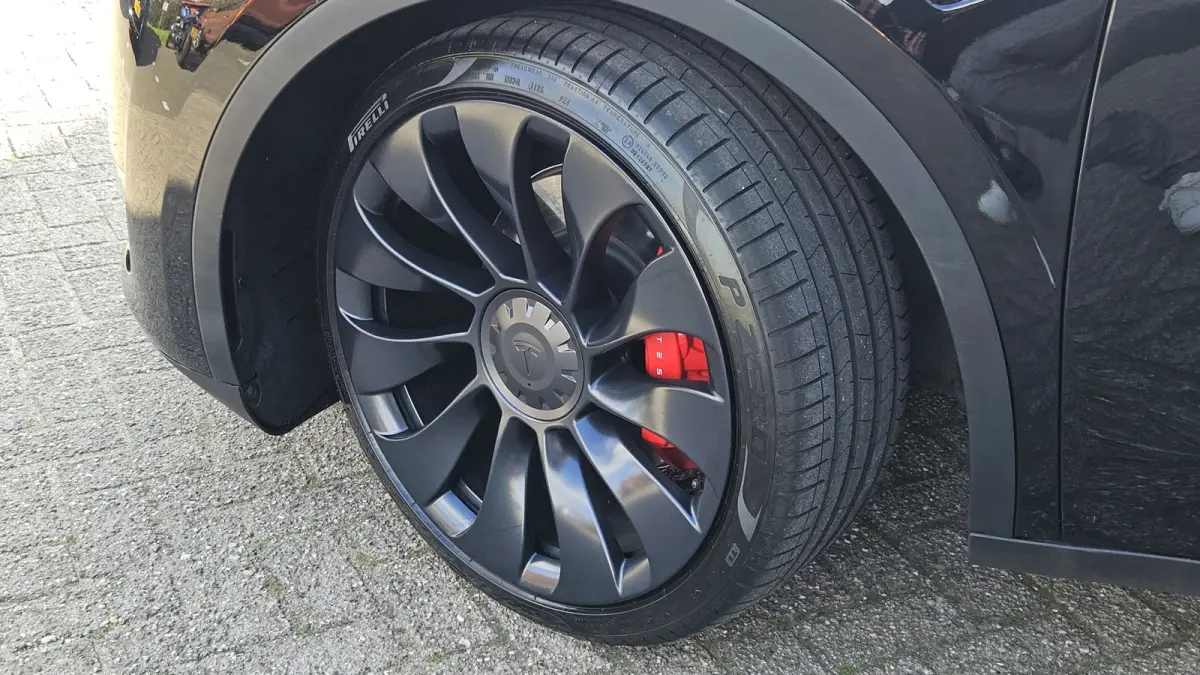 Performance AWD 534 PK Autopilot Garantie 2031 Panorama