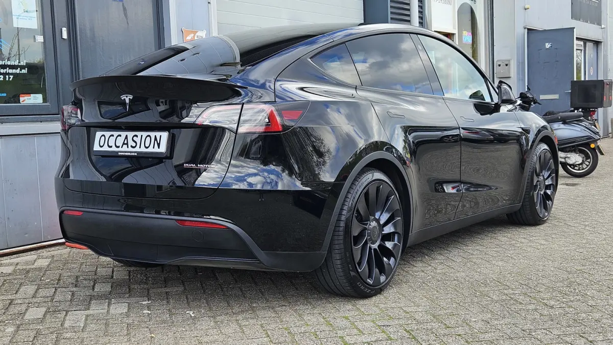 Performance AWD 534 PK Autopilot Garantie 2031 Panorama