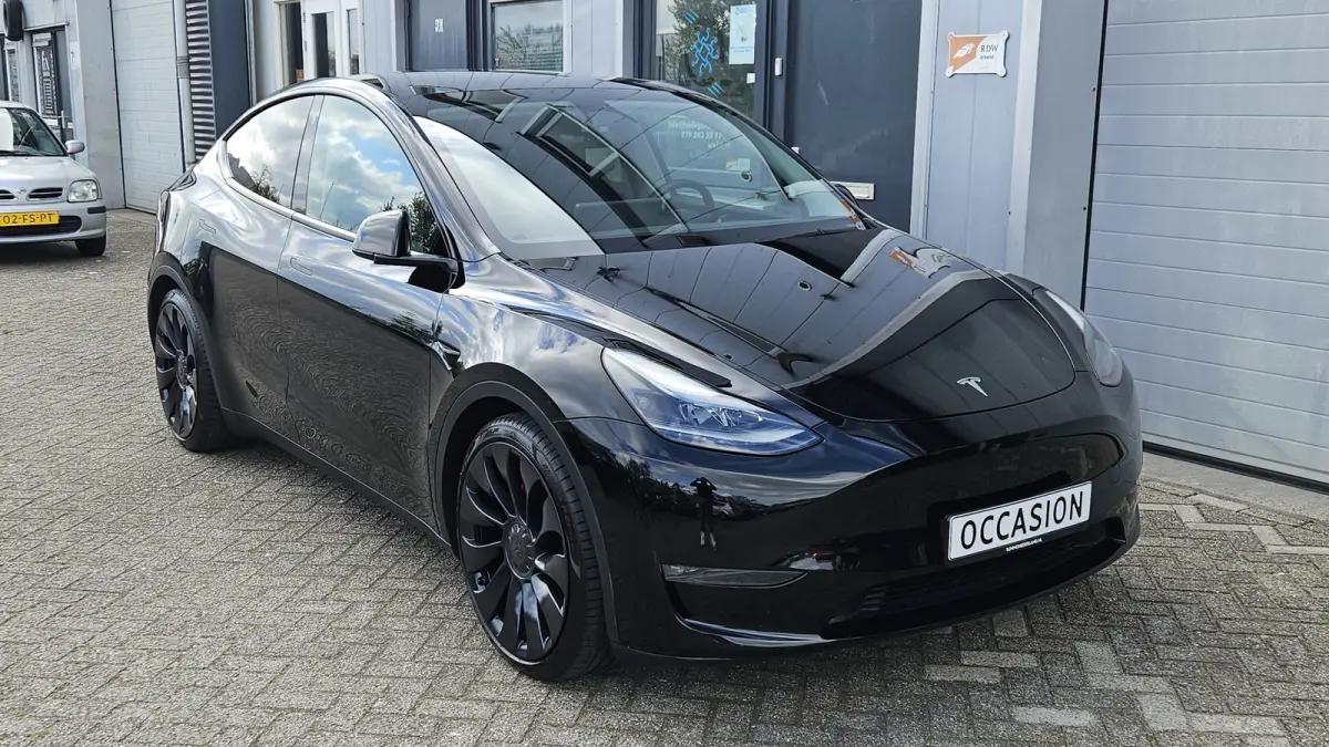 Performance AWD 534 PK Autopilot Garantie 2031 Panorama