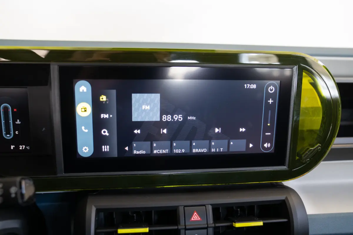 1.2 Hybrid ICON | 8 Jaar Garantie | Apple Carplay & Android Auto | Airco | Cruise Controle | Parkeersensoren | LED |