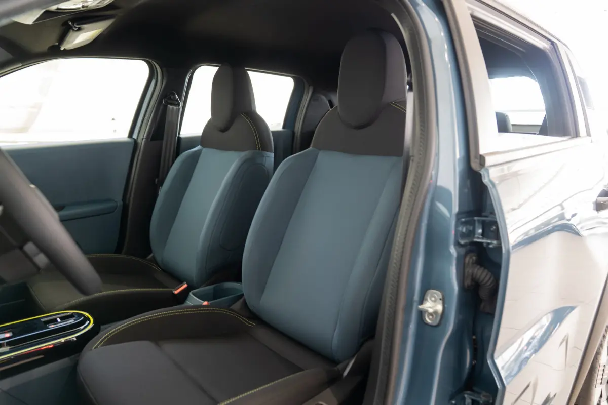 1.2 Hybrid ICON | 8 Jaar Garantie | Apple Carplay & Android Auto | Airco | Cruise Controle | Parkeersensoren | LED |