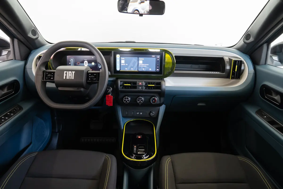 1.2 Hybrid ICON | 8 Jaar Garantie | Apple Carplay & Android Auto | Airco | Cruise Controle | Parkeersensoren | LED |