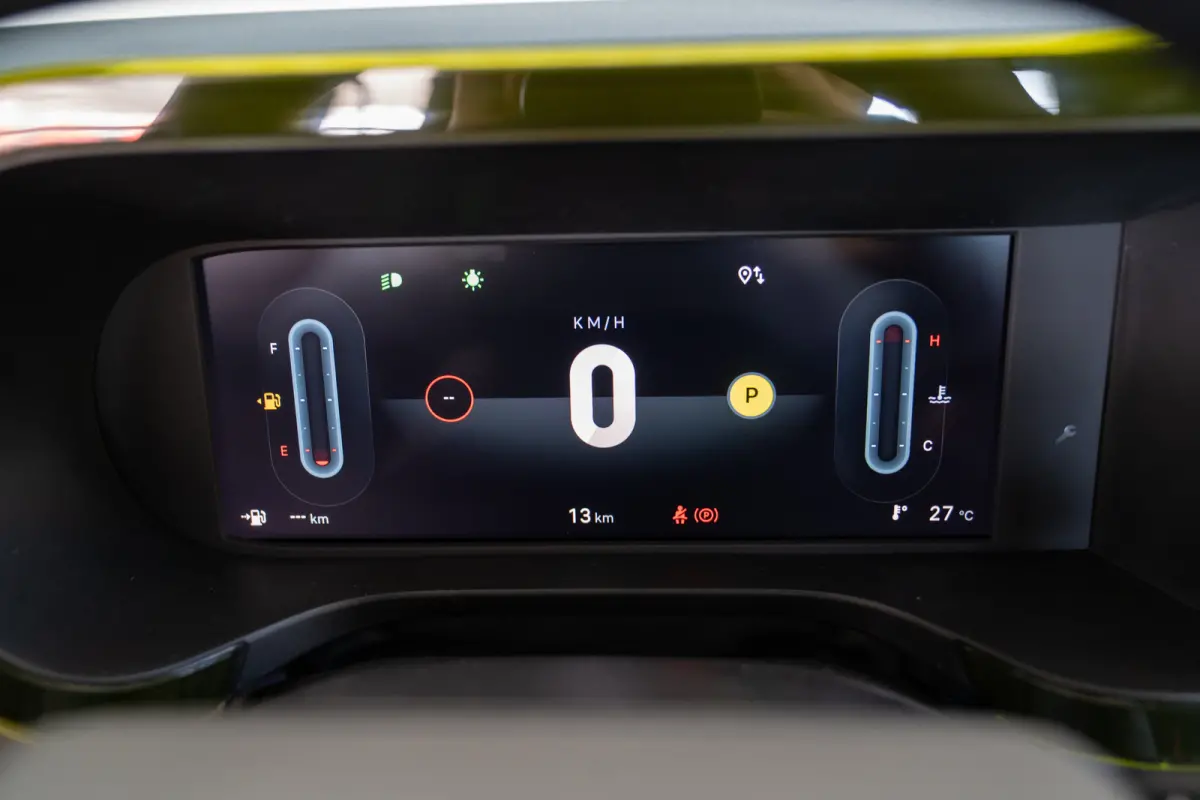 1.2 Hybrid ICON | 8 Jaar Garantie | Apple Carplay & Android Auto | Airco | Cruise Controle | Parkeersensoren | LED |