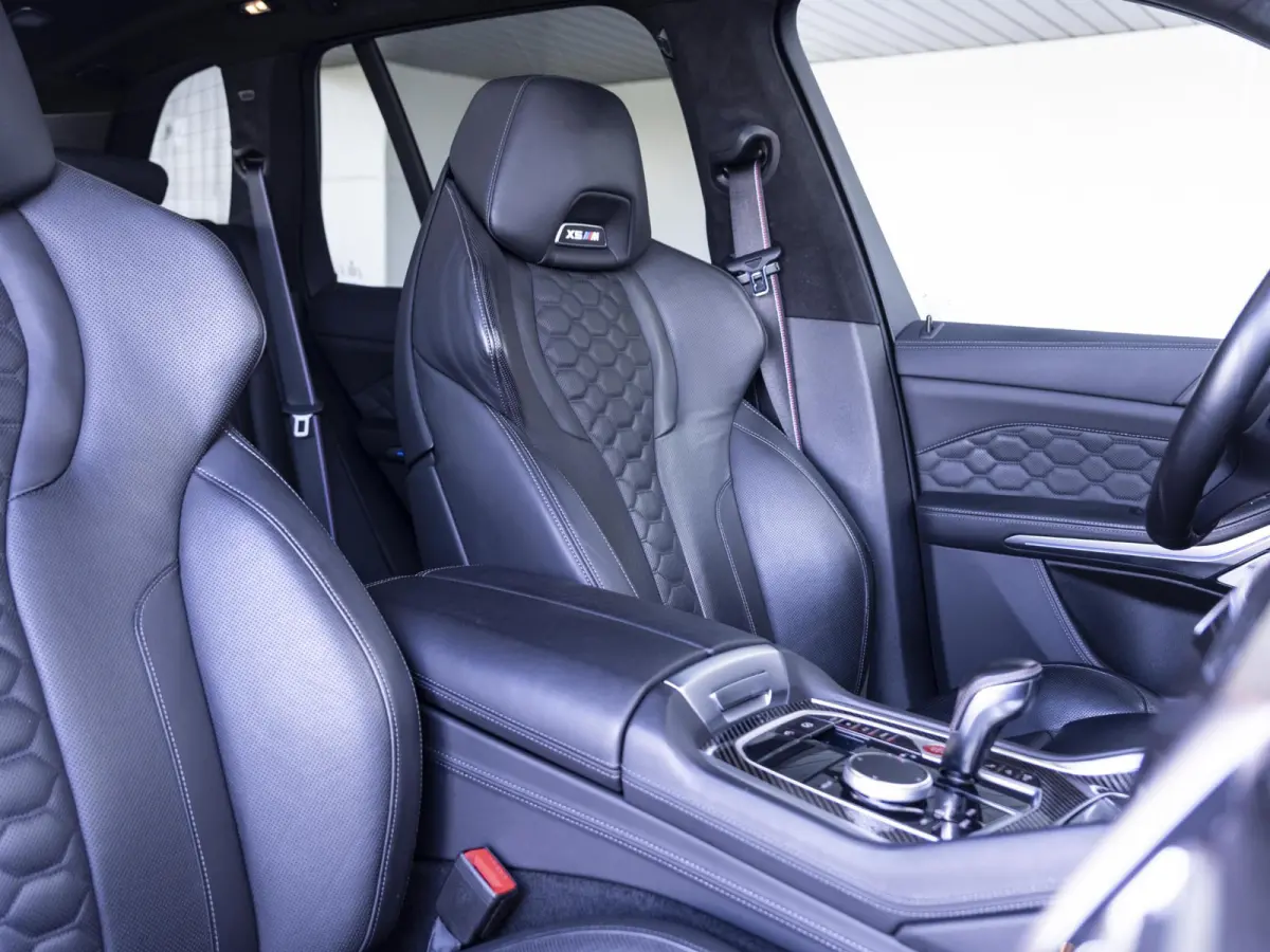 M Competition M Driver's Pack | Bowers & Wilkins | Soft-Close | Comfort Access | Sky Lounge | Stoelventilatie | Trekhaak