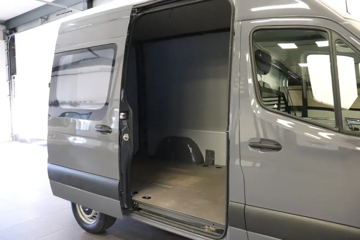 314 2.2 CDI Automaat L1H2 EURO 6 - Airco -  Navi - ACC - Camera - € 18.900,- Excl.