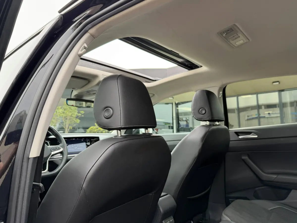 1.0 TSI Business l XENON l PANO