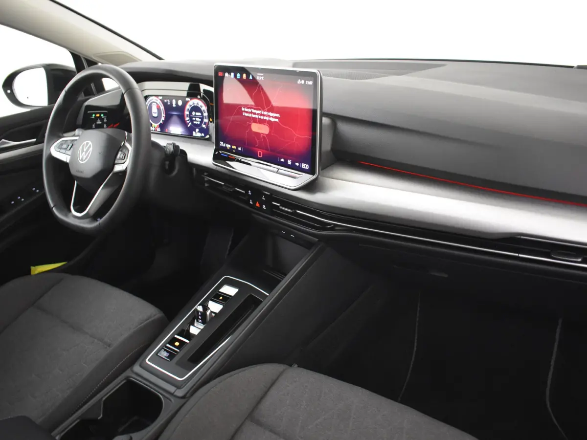 1.5 eHybrid Life Edition 204Pk DSG/AUTO | Panorama-dak | SOH 100% l Achteruitrijcamera | Apple carplay Android auto | DAB | Parkeer  assistent |18"LMV