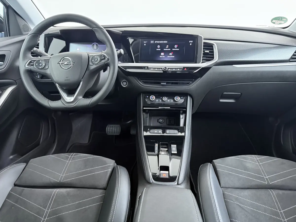 1.2 Turbo Ultimate | Achteruitrijcamera | Alcantara bekleding | Apple Carplay/Android Auto|telefoonintegratie premium