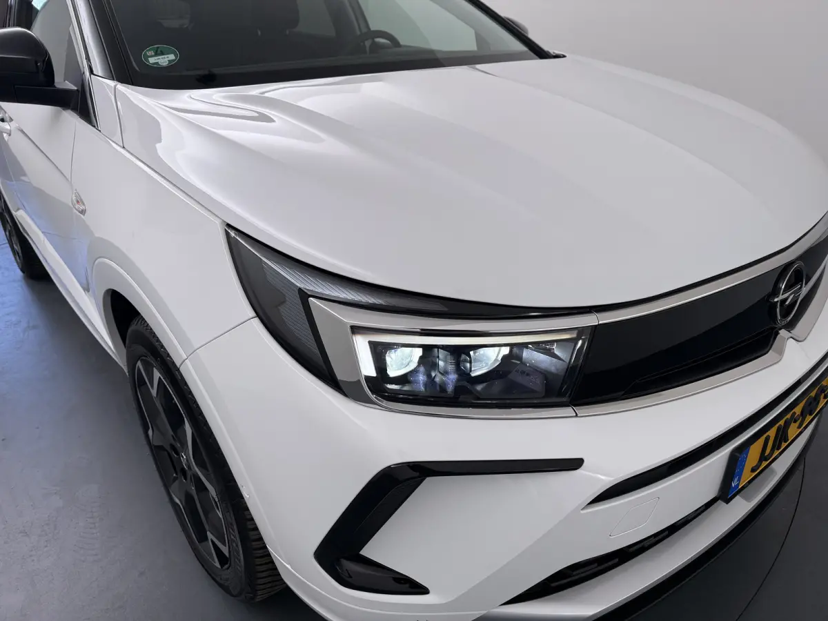 1.2 Turbo Ultimate | Achteruitrijcamera | Alcantara bekleding | Apple Carplay/Android Auto|telefoonintegratie premium
