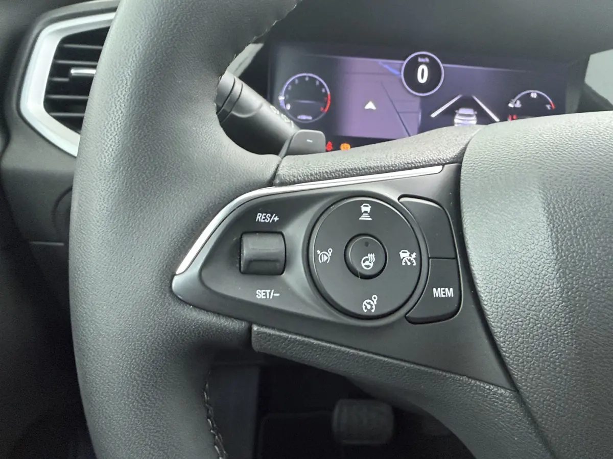 1.2 Turbo Ultimate | Achteruitrijcamera | Alcantara bekleding | Apple Carplay/Android Auto|telefoonintegratie premium
