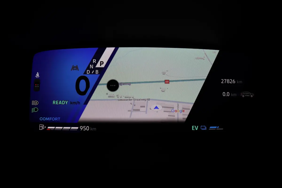 E-Tech full hybrid 145pk esprit Alpine | 19" LMV | Stuurverwarming | Adaptive cruise control | Apple carplay |