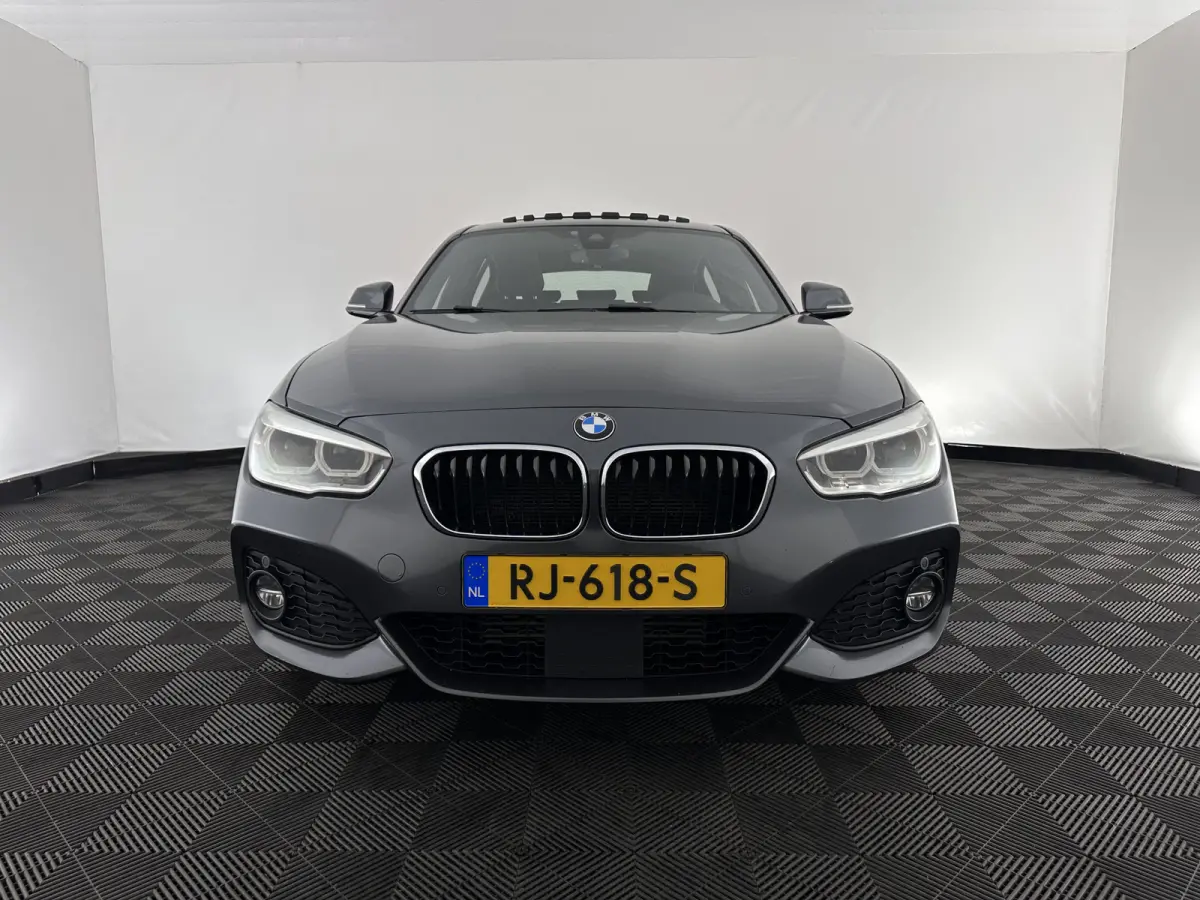 118d M-Sport-Styling Executive Aut. *PANO | ALCANTARA |  FULL-LED | HEATED-SPORTSEATS | MEMORY-PACK | CAMERA | KEYLESS | DAB | NAVI-FULLMAP | PRIVACYGLASS | ECC | PDC | ADAPTIVE-CRUISE | 17'