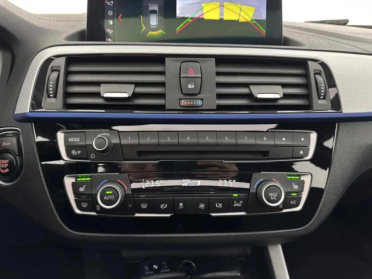 118d M-Sport-Styling Executive Aut. *PANO | ALCANTARA |  FULL-LED | HEATED-SPORTSEATS | MEMORY-PACK | CAMERA | KEYLESS | DAB | NAVI-FULLMAP | PRIVACYGLASS | ECC | PDC | ADAPTIVE-CRUISE | 17'