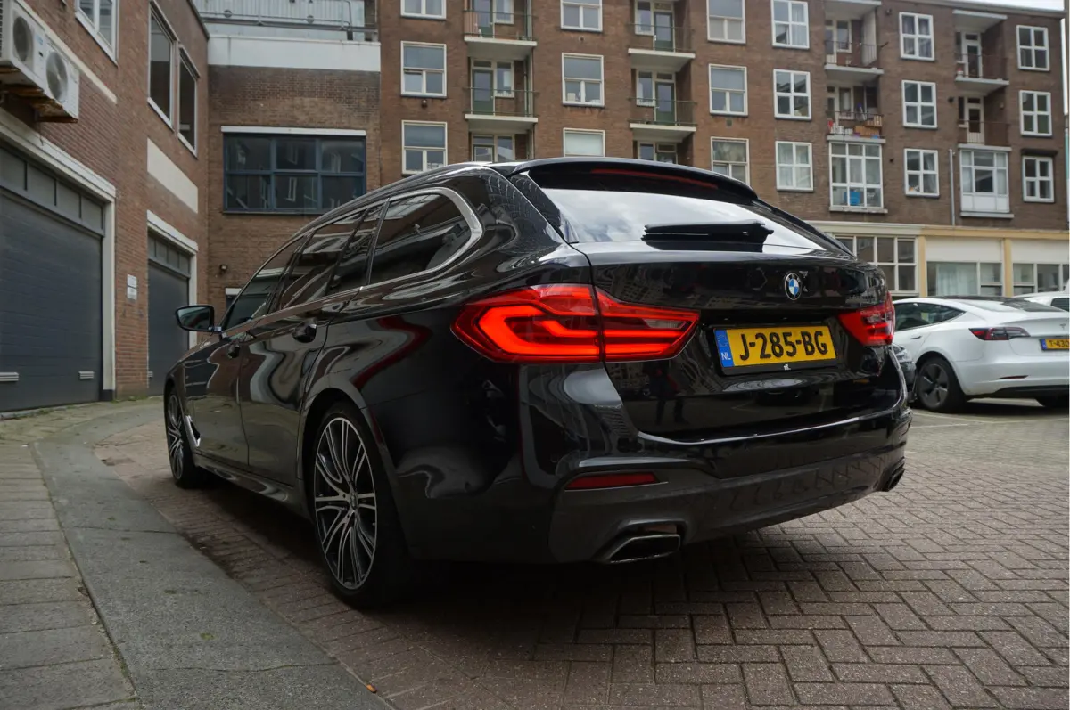 520i High Executive M-SPORT | 20inch | Electrische sportzetels | Volledig onderhouden |