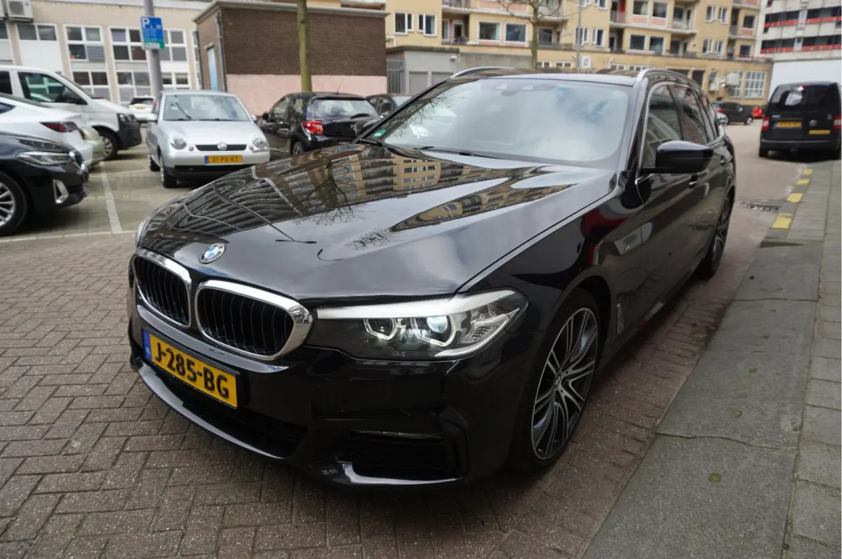 520i High Executive M-SPORT | 20inch | Electrische sportzetels | Volledig onderhouden |