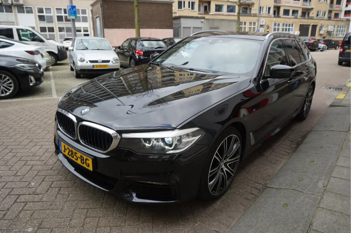 520i High Executive M-SPORT | 20inch | Electrische sportzetels | Volledig onderhouden |