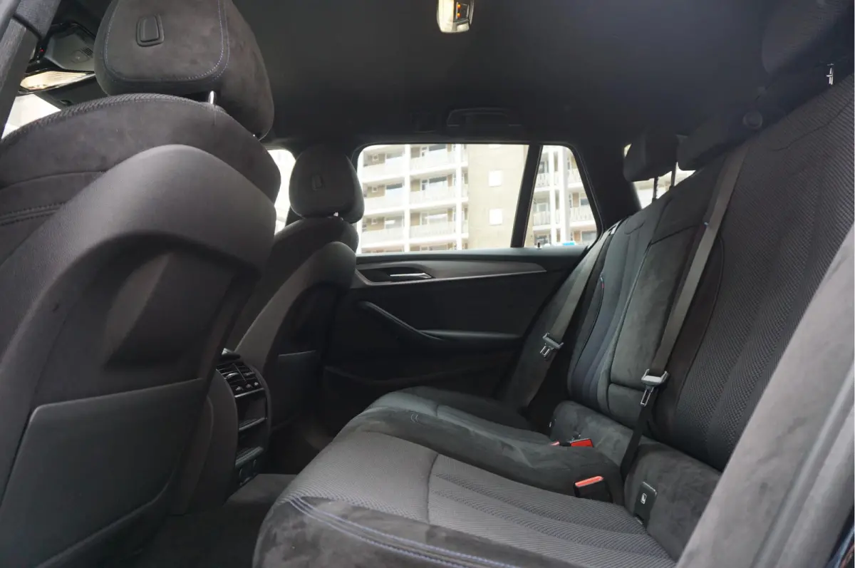 520i High Executive M-SPORT | 20inch | Electrische sportzetels | Volledig onderhouden |