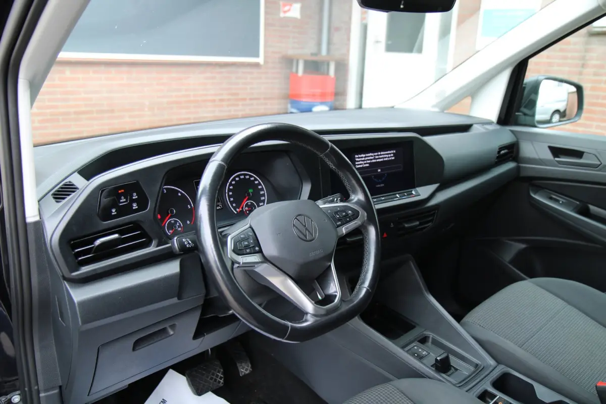 2.0 TDI Comfort / 122PK Automaat / Multi stuur / Navi / App connect