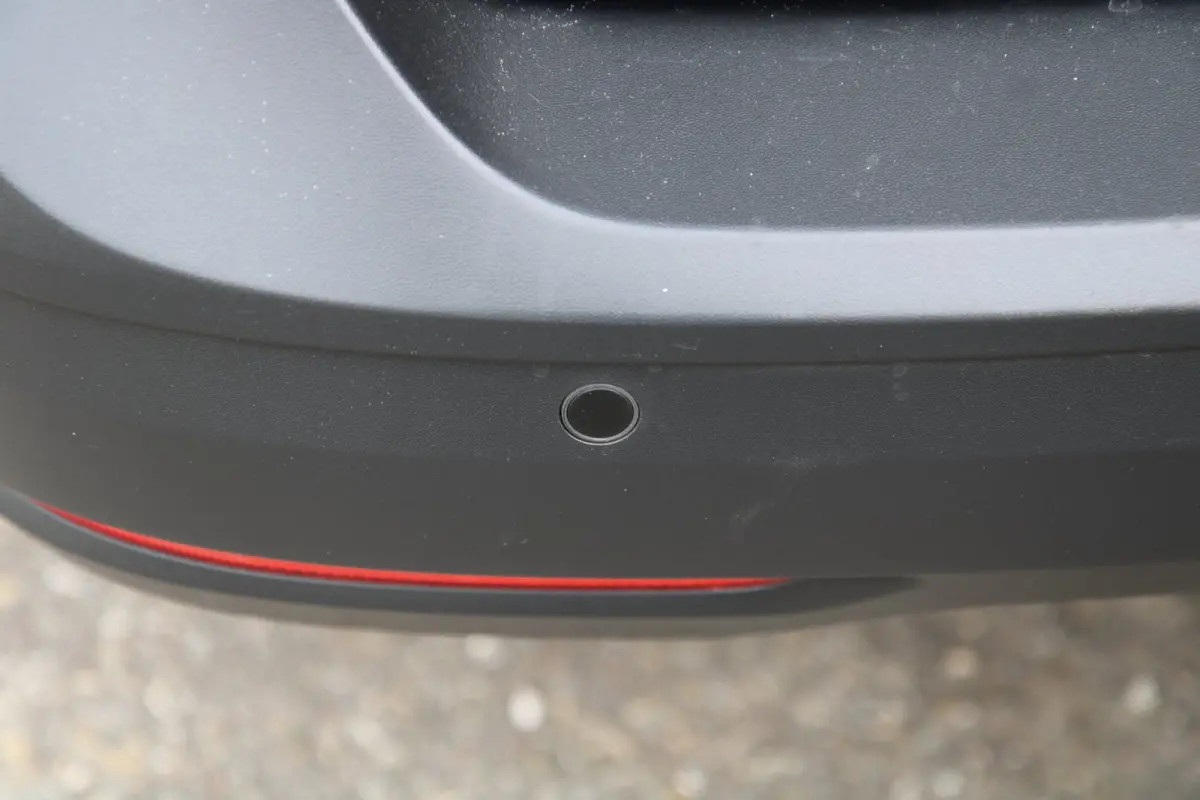 2.0 TDI Comfort / 122PK Automaat / Multi stuur / Navi / App connect
