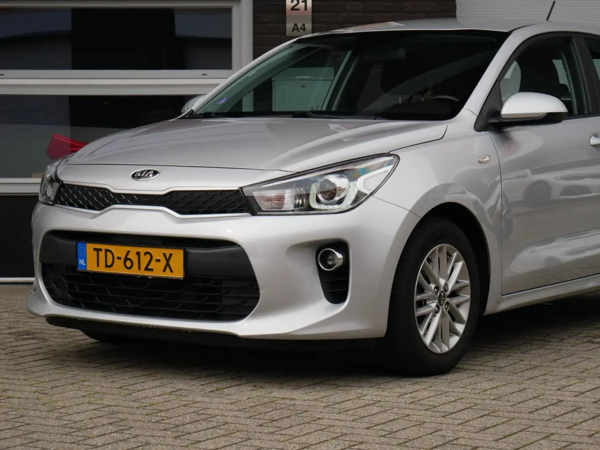 1.0 TGDI Design Edition NL auto| 1e eigenaar| Dealer onderhouden| Camera