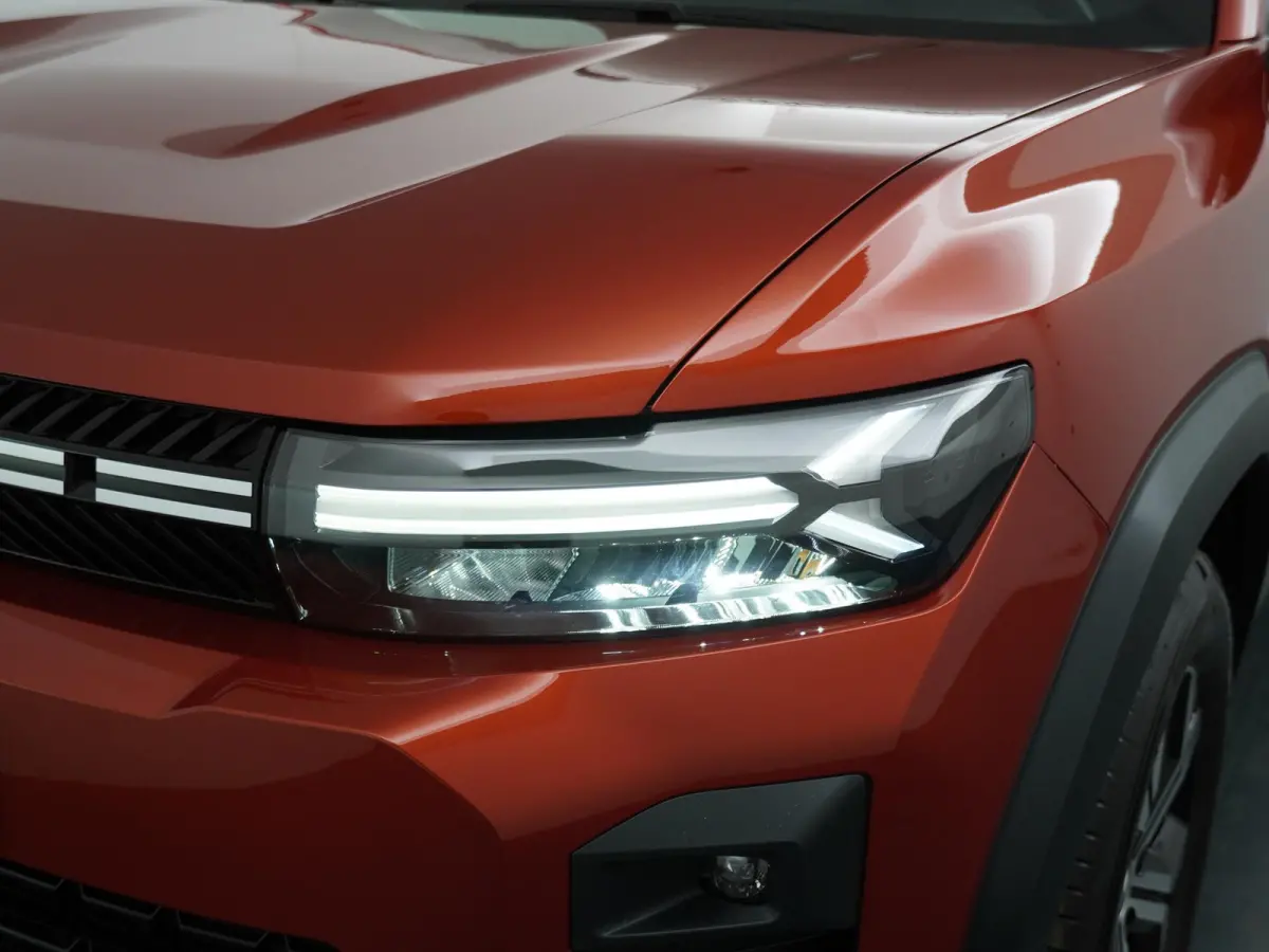expression mild hybrid 140 | Parkeercamera | Climate Control |