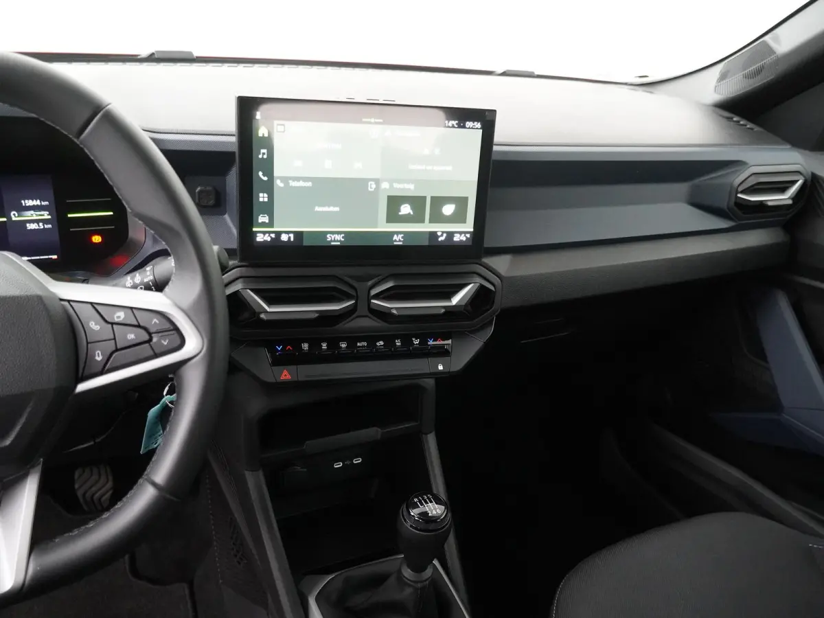 expression mild hybrid 140 | Parkeercamera | Climate Control |