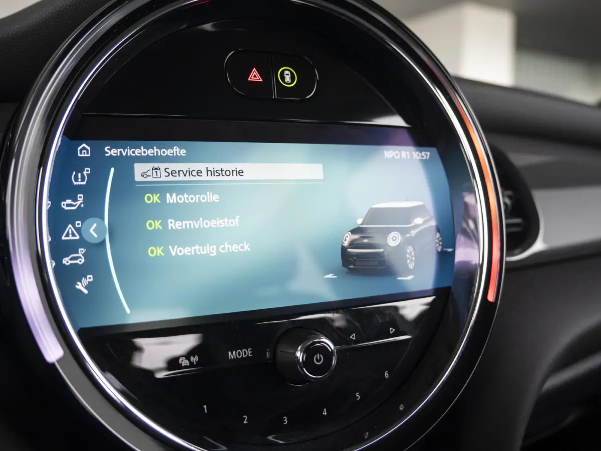 One Airco + Navigatie + Cruise Control