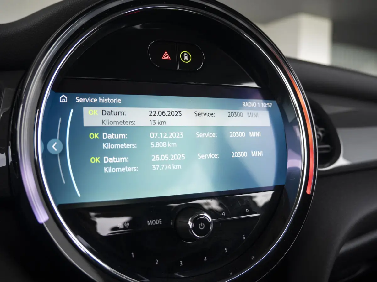 One Airco + Navigatie + Cruise Control
