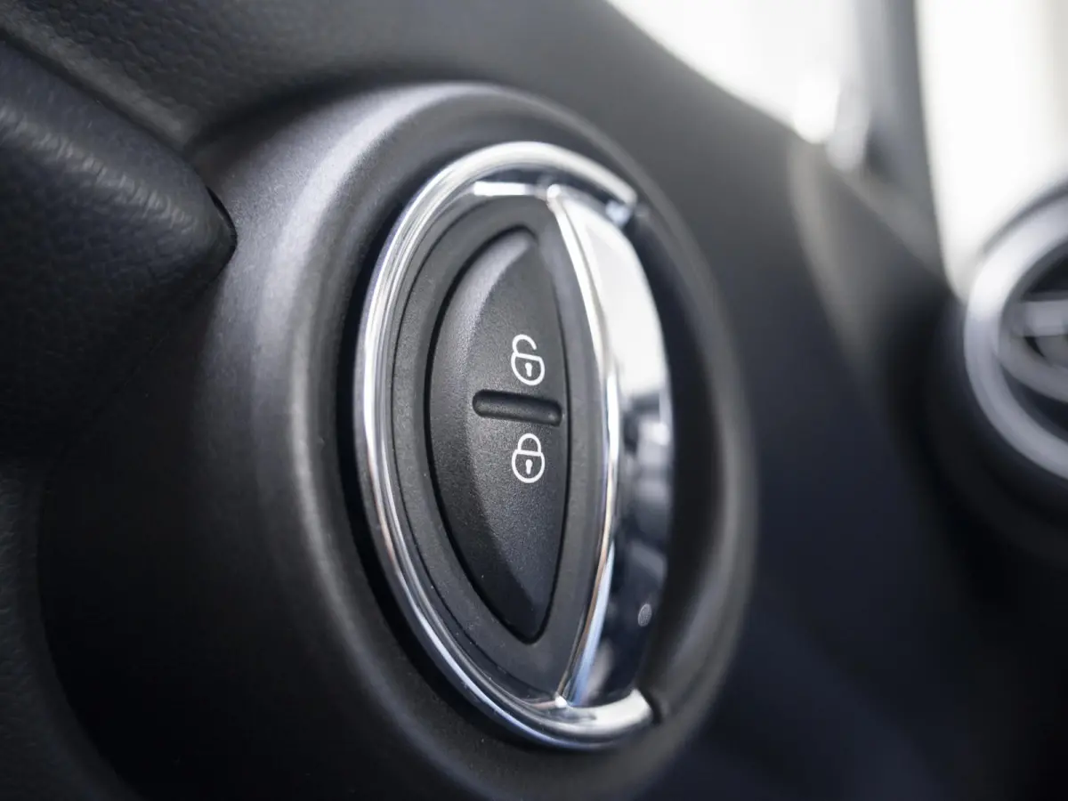 One Airco + Navigatie + Cruise Control