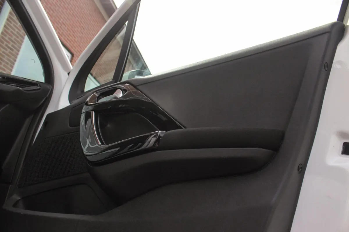 1.2 PureTech Active | Cruise control | Bluetooth | Navigatie | Airco | Start/stop | Boordcomputer | Origineel