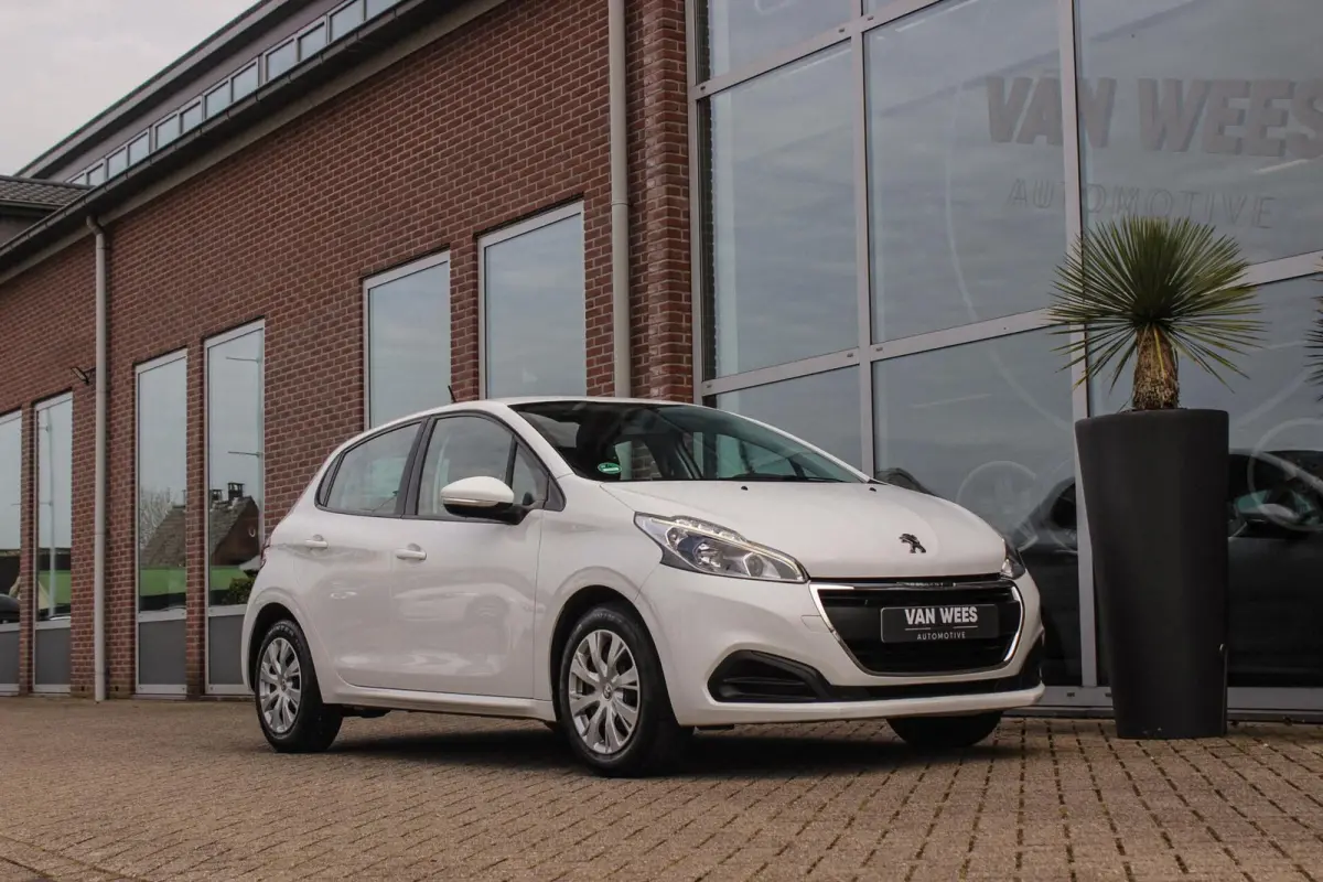 1.2 PureTech Active | Cruise control | Bluetooth | Navigatie | Airco | Start/stop | Boordcomputer | Origineel