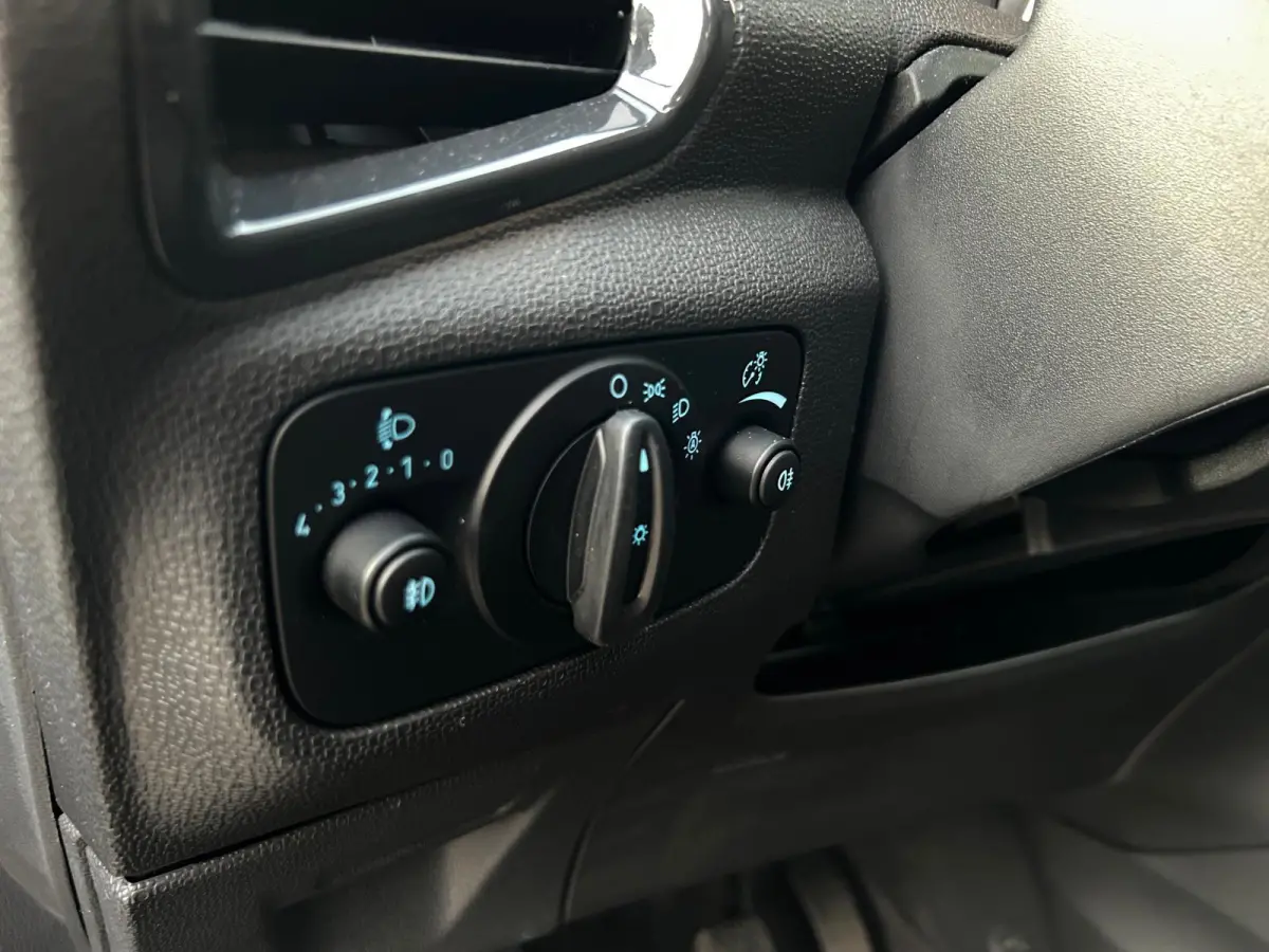 1.0 EcoBoost Titanium