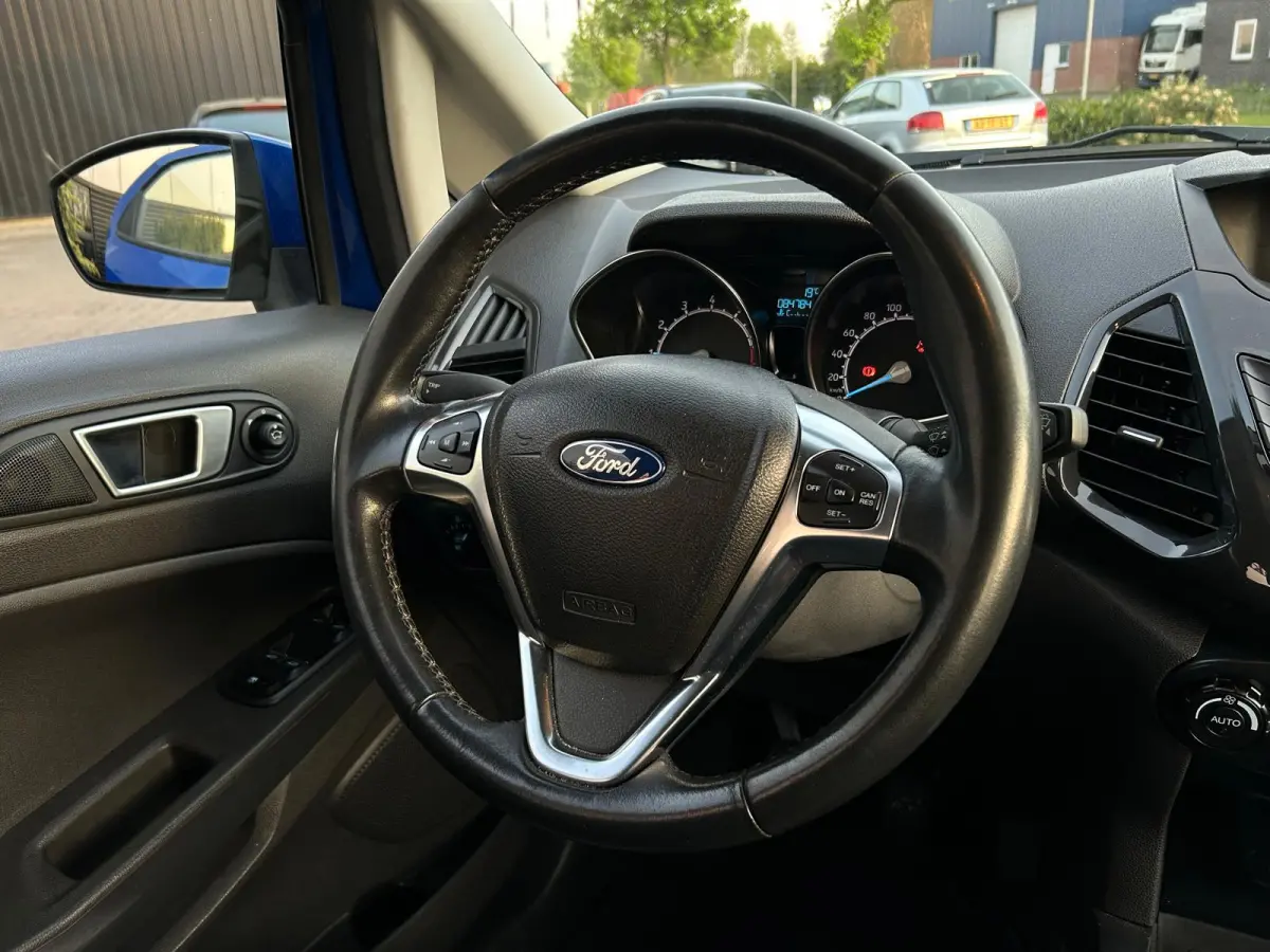 1.0 EcoBoost Titanium