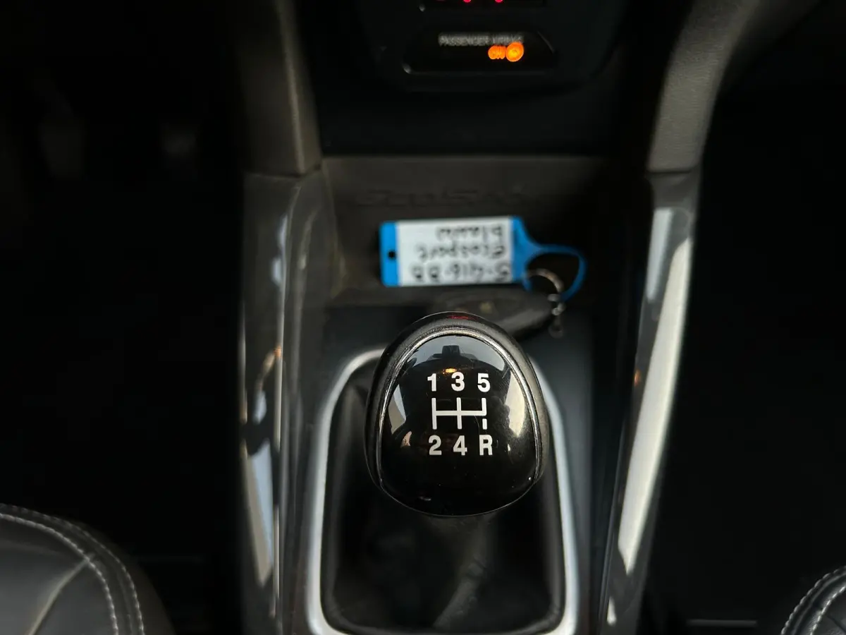 1.0 EcoBoost Titanium