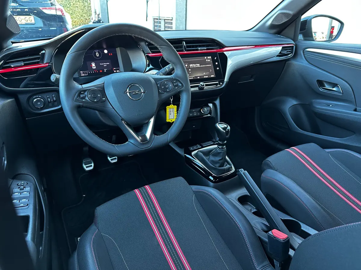 1.2 100 PK GS Line Level 4 | APPLE CARPLAY/ANDROID AUTO| LED KOPLAMPEN| CRUISE CONTROL| DAB| PASSAGIERSTOEL IN HOOGTE VERSTELBAAR|