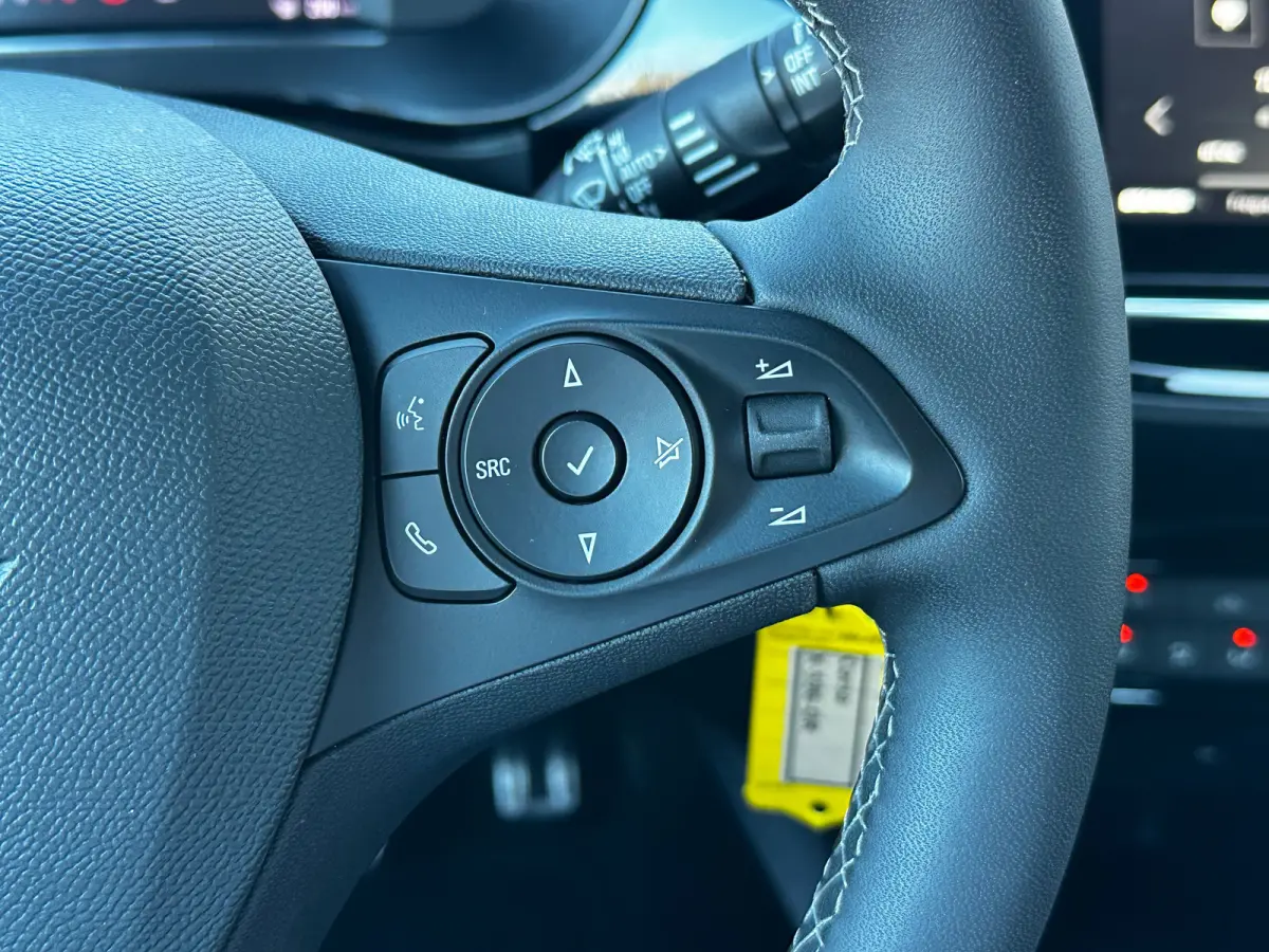 1.2 100 PK GS Line Level 4 | APPLE CARPLAY/ANDROID AUTO| LED KOPLAMPEN| CRUISE CONTROL| DAB| PASSAGIERSTOEL IN HOOGTE VERSTELBAAR|