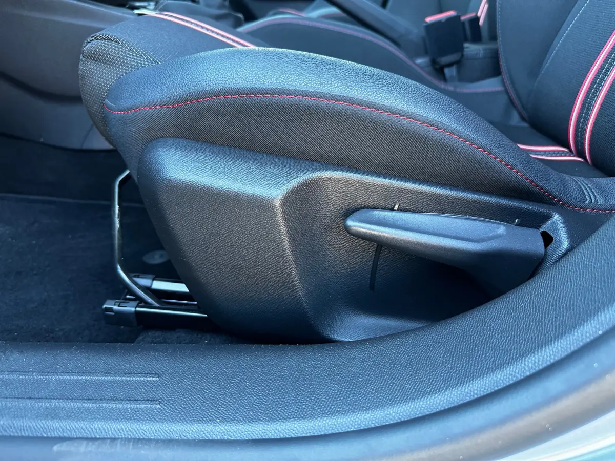 1.2 100 PK GS Line Level 4 | APPLE CARPLAY/ANDROID AUTO| LED KOPLAMPEN| CRUISE CONTROL| DAB| PASSAGIERSTOEL IN HOOGTE VERSTELBAAR|