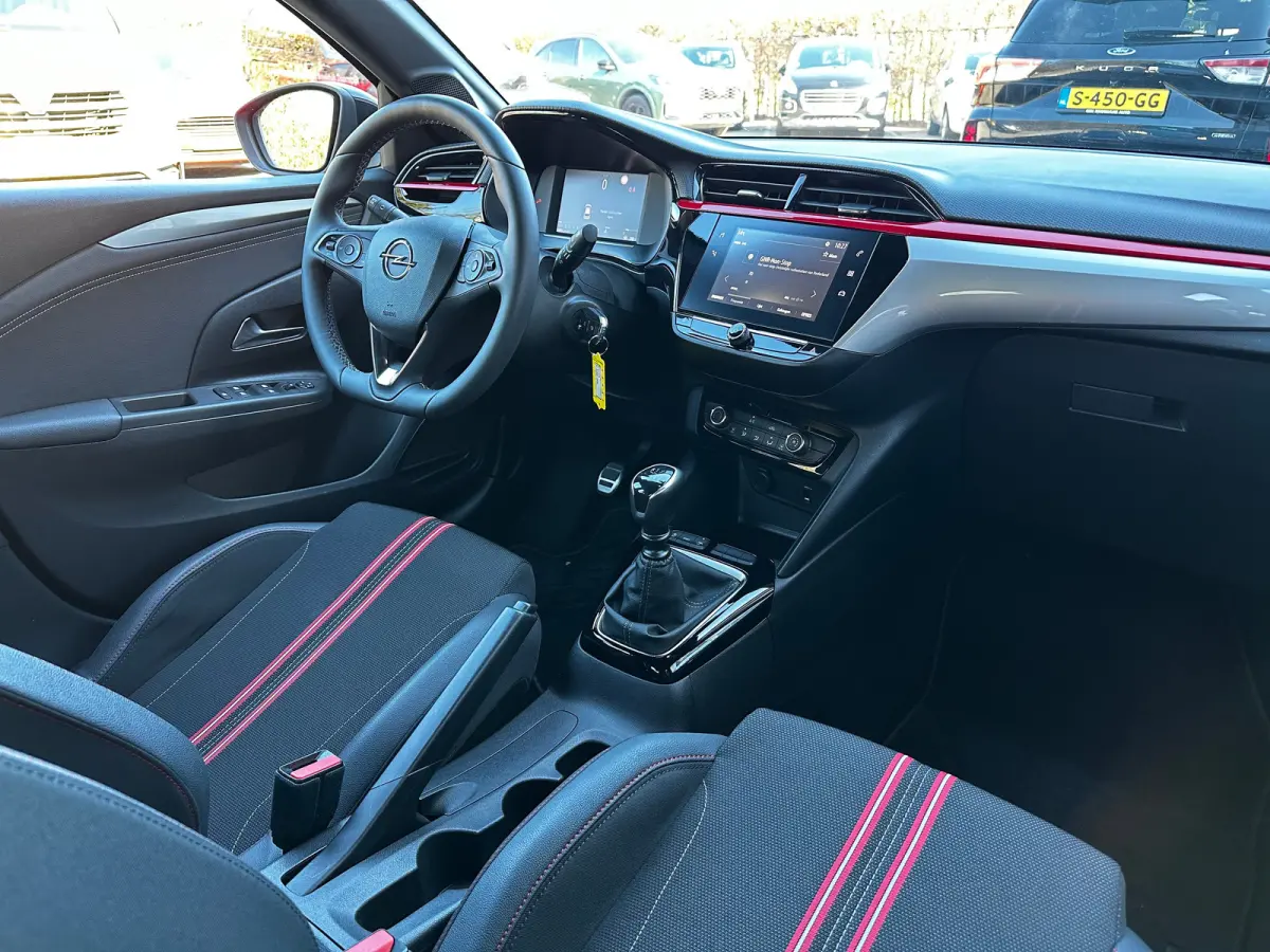 1.2 100 PK GS Line Level 4 | APPLE CARPLAY/ANDROID AUTO| LED KOPLAMPEN| CRUISE CONTROL| DAB| PASSAGIERSTOEL IN HOOGTE VERSTELBAAR|