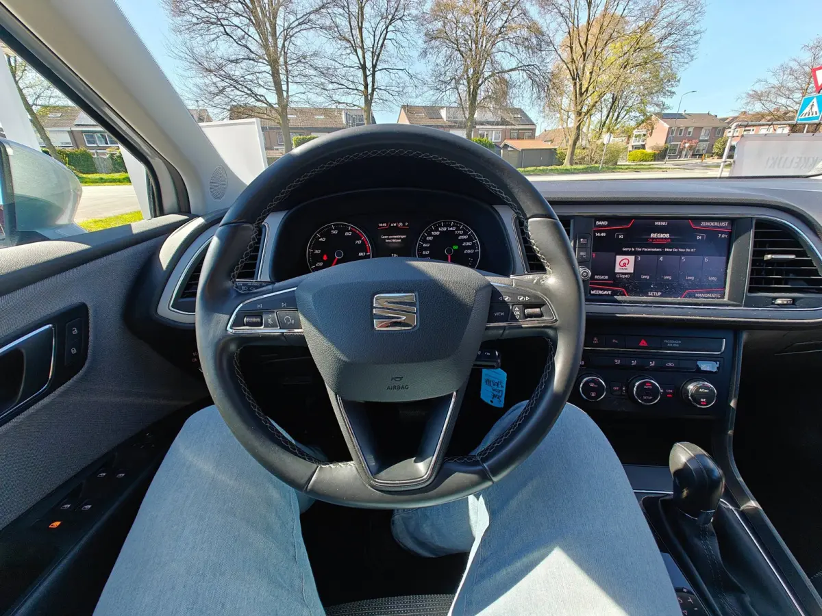 1.0 EcoTSI Style Business Intense | Automaat | Carplay & Android Auto | Cruise control |