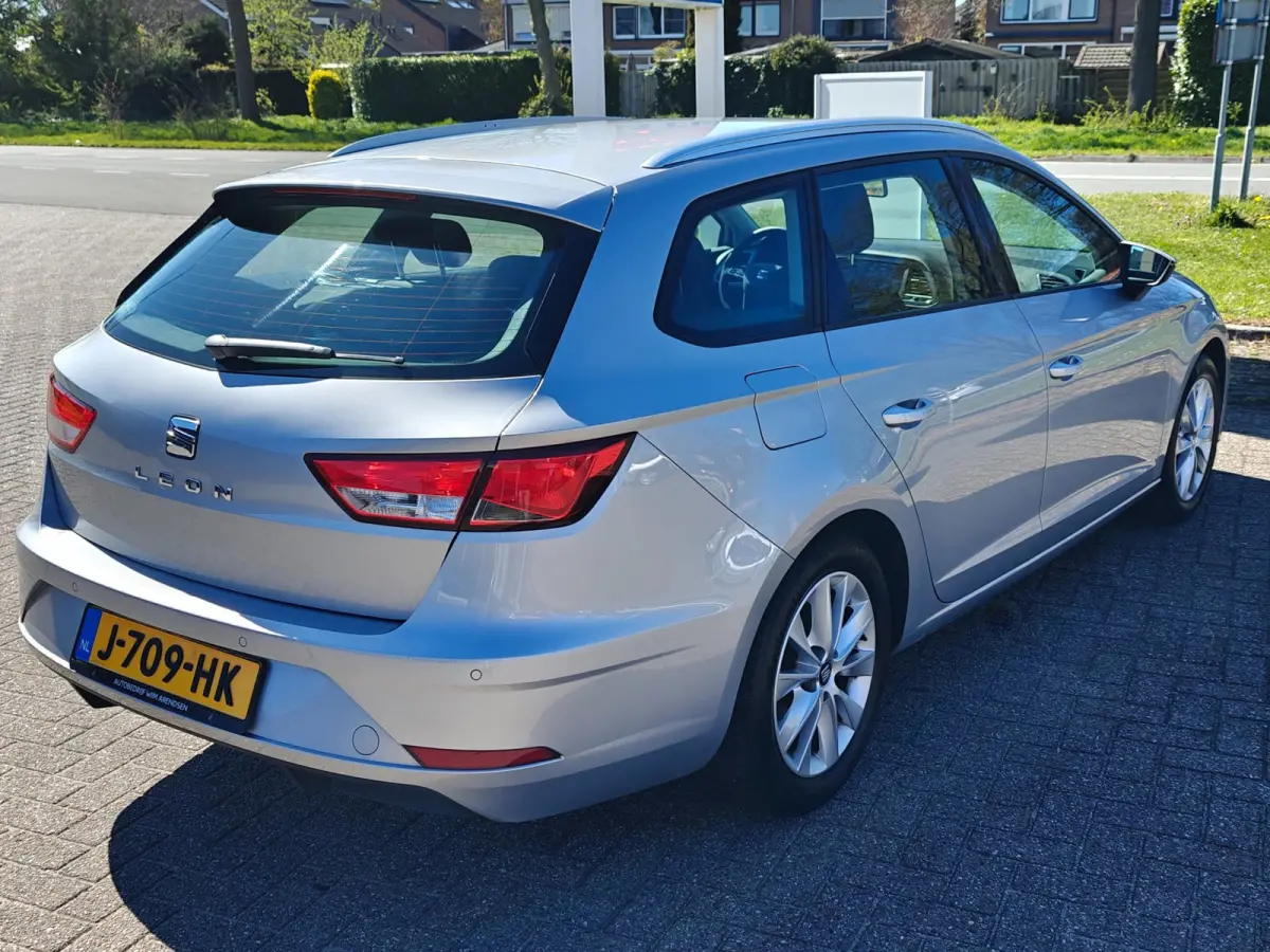 1.0 EcoTSI Style Business Intense | Automaat | Carplay & Android Auto | Cruise control |